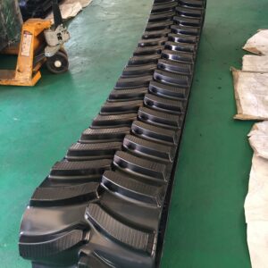 500x152.4x40 Combine Harvester Rubber Tracks | OEM Replacement