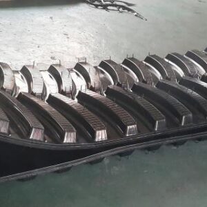 675x152.4x40 Combine Harvester Rubber Tracks | OEM Replacement